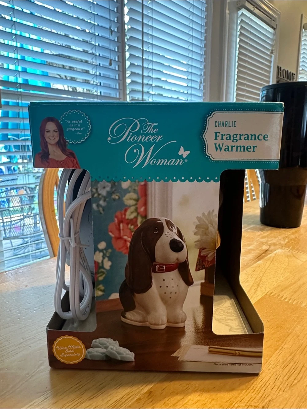 The Pioneer Woman Charlie Fragrance Warmer. NEVER USED